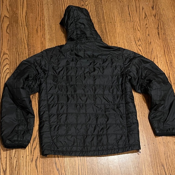 Patagonia Jacket - Picture 7 of 9